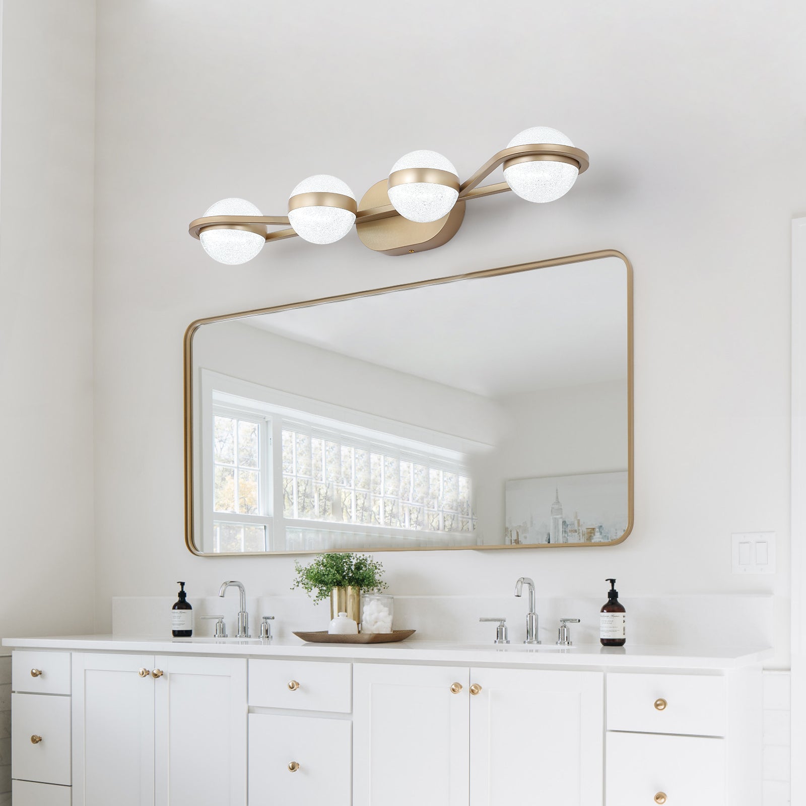 Modern Vanity Lights With 4 LED Bulbs For Bathroom Lighting In White